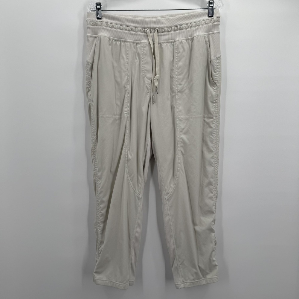 Lululemon Pants Womens Medium Beige Crop Jogger Athletic Yoga Drawstring